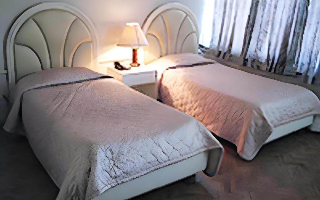 Richmond Plaza Hotel Tabok Екстер'єр фото