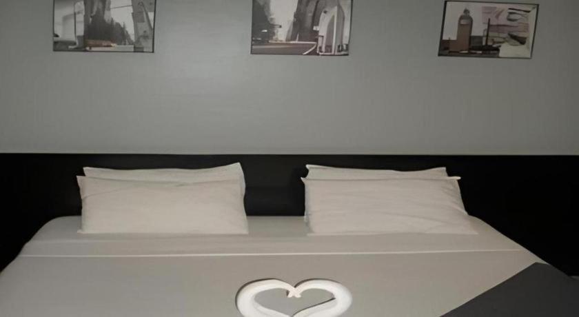 Richmond Plaza Hotel Tabok Екстер'єр фото