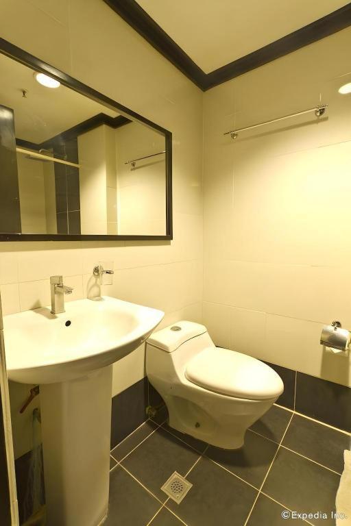 Richmond Plaza Hotel Tabok Екстер'єр фото