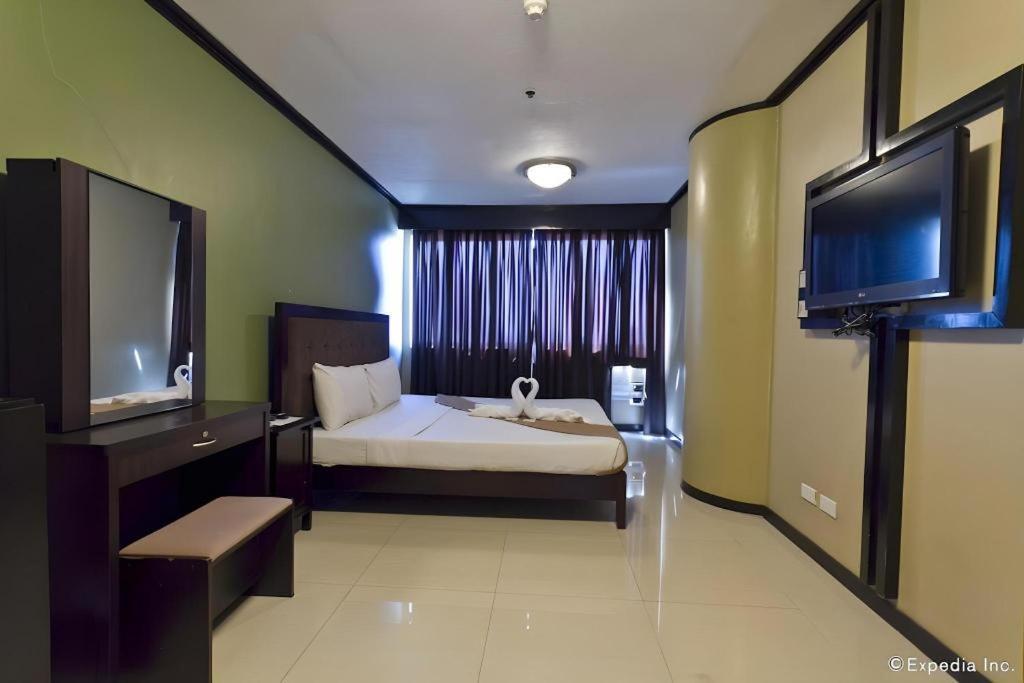 Richmond Plaza Hotel Tabok Екстер'єр фото