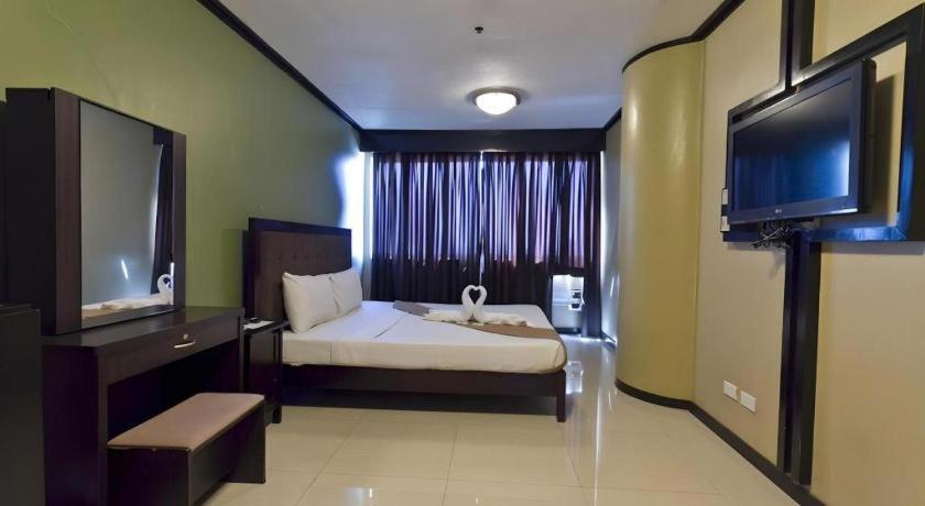 Richmond Plaza Hotel Tabok Екстер'єр фото