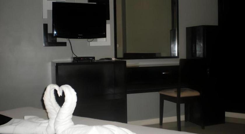 Richmond Plaza Hotel Tabok Екстер'єр фото