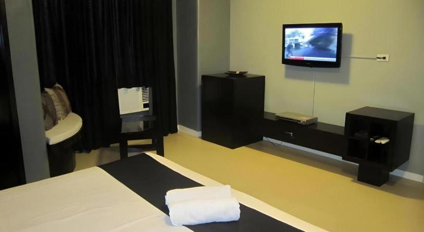 Richmond Plaza Hotel Tabok Екстер'єр фото